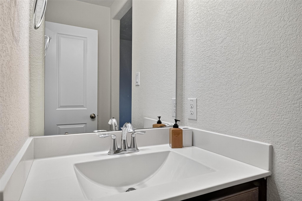 10519 Forfar Lane - Photo 30