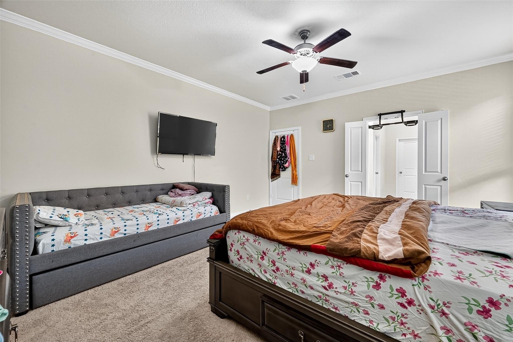 10519 Forfar Lane - Photo 37