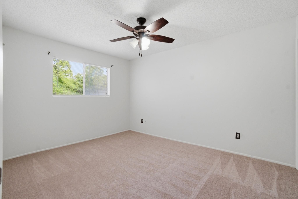 12500 Melville Drive - Photo 7