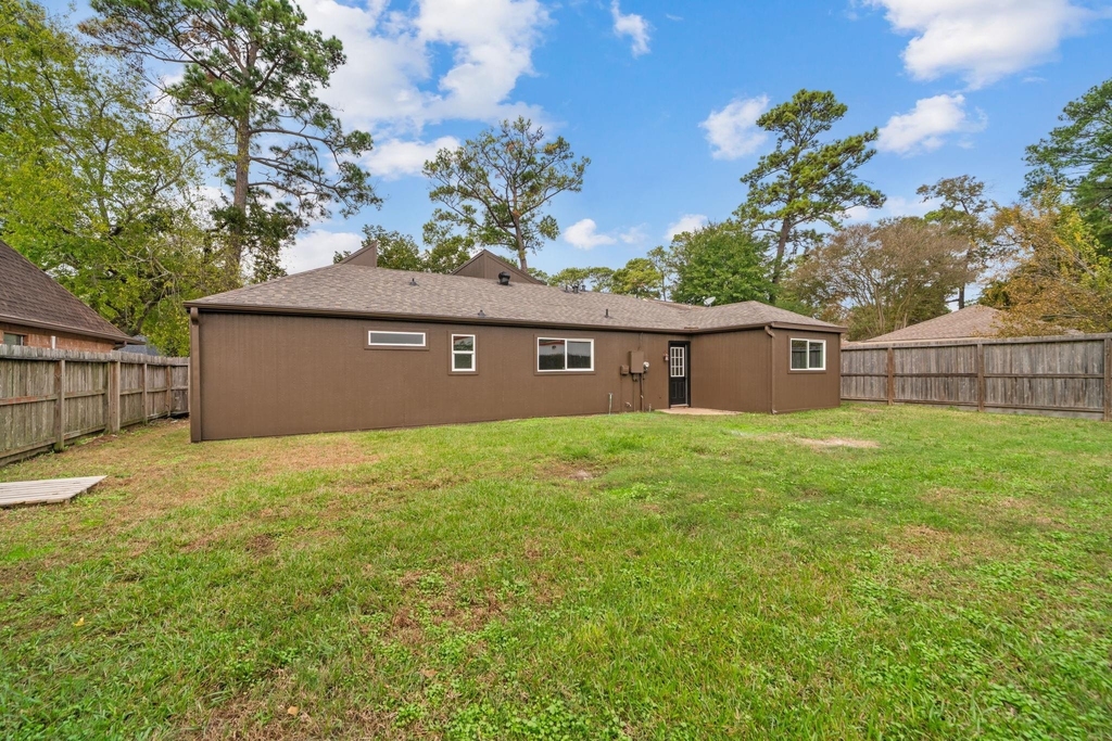 15034 Rose Valley Drive - Photo 33