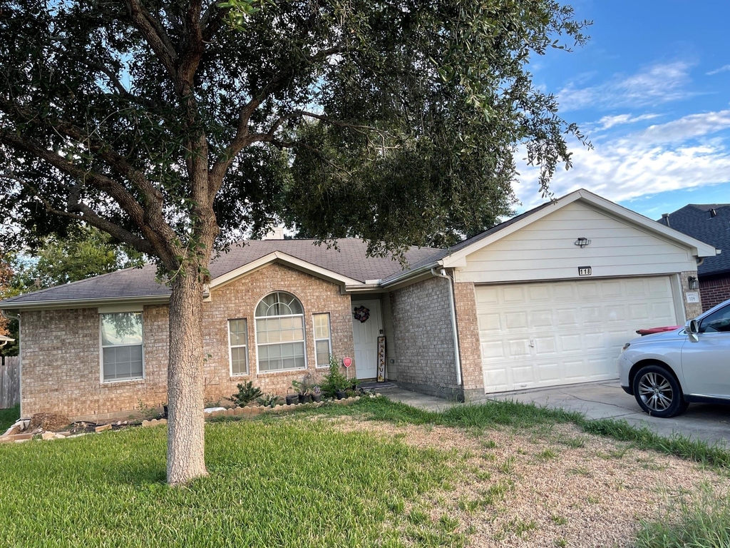 118 Willoughby Court - Photo 0