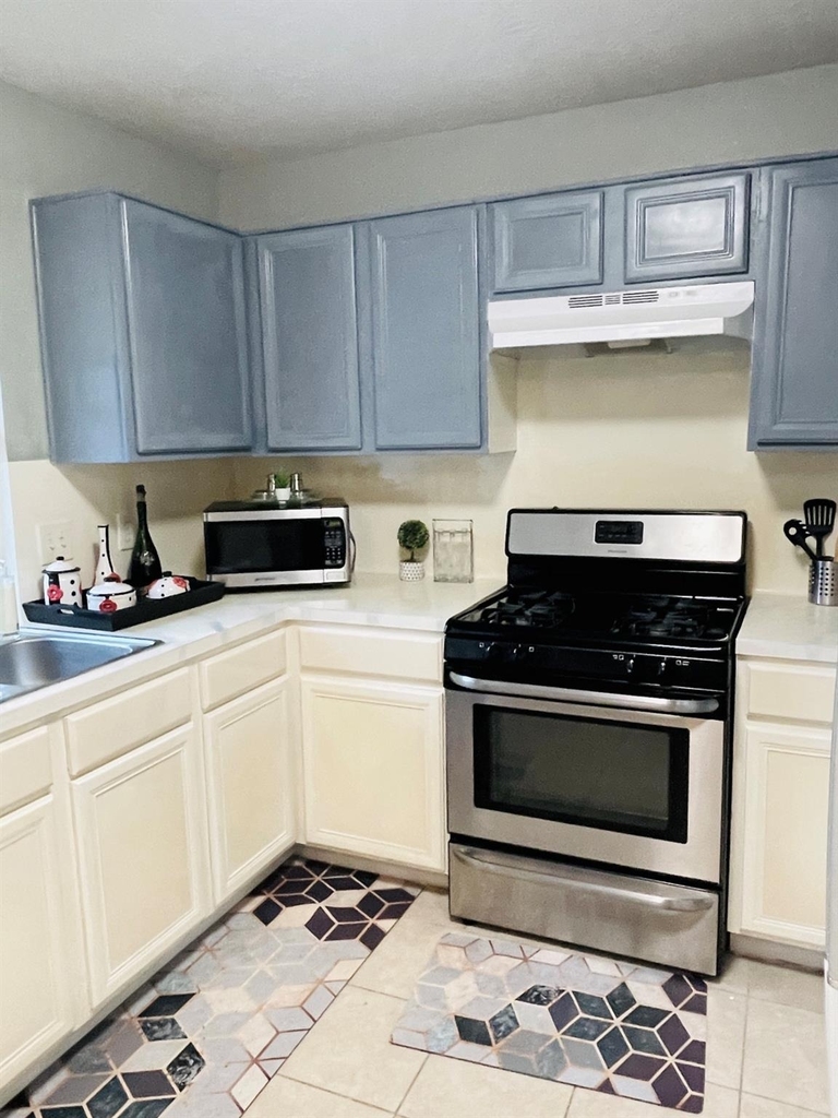118 Willoughby Court - Photo 12