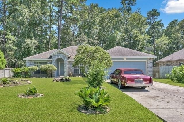 6715 Dillon Drive - Photo 2