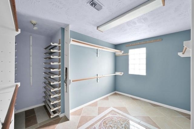 6715 Dillon Drive - Photo 18
