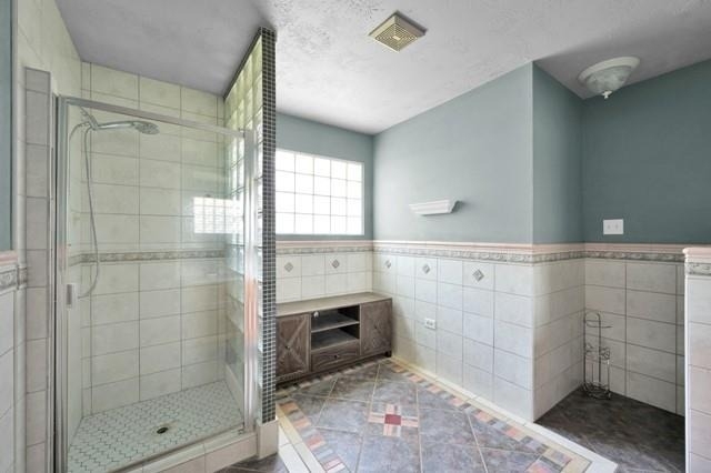 6715 Dillon Drive - Photo 15