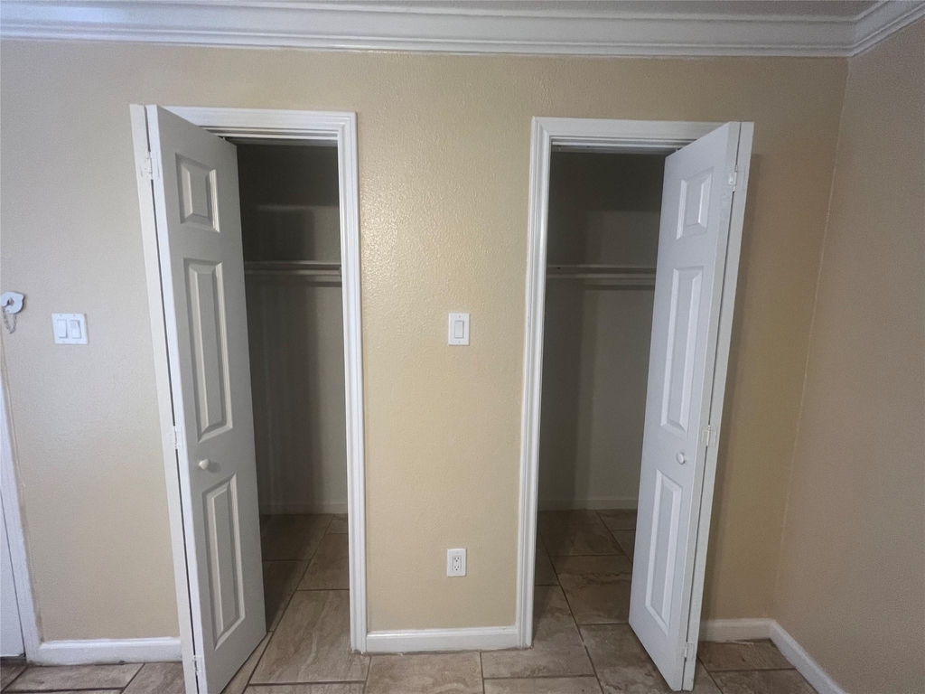 10110 Westview Drive - Photo 5