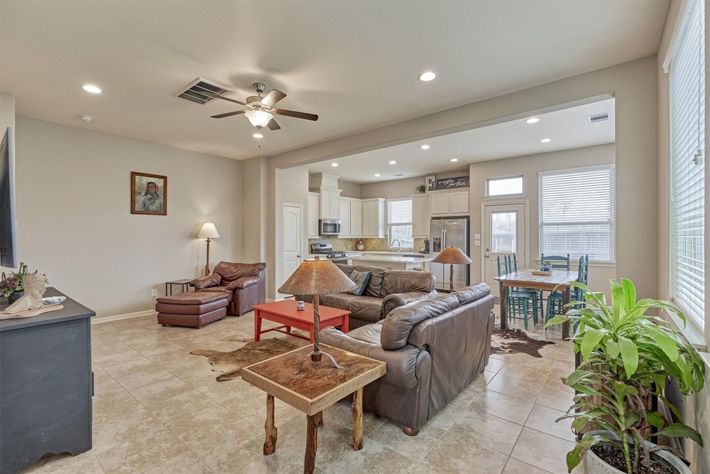 207 Biltmore Loop - Photo 3