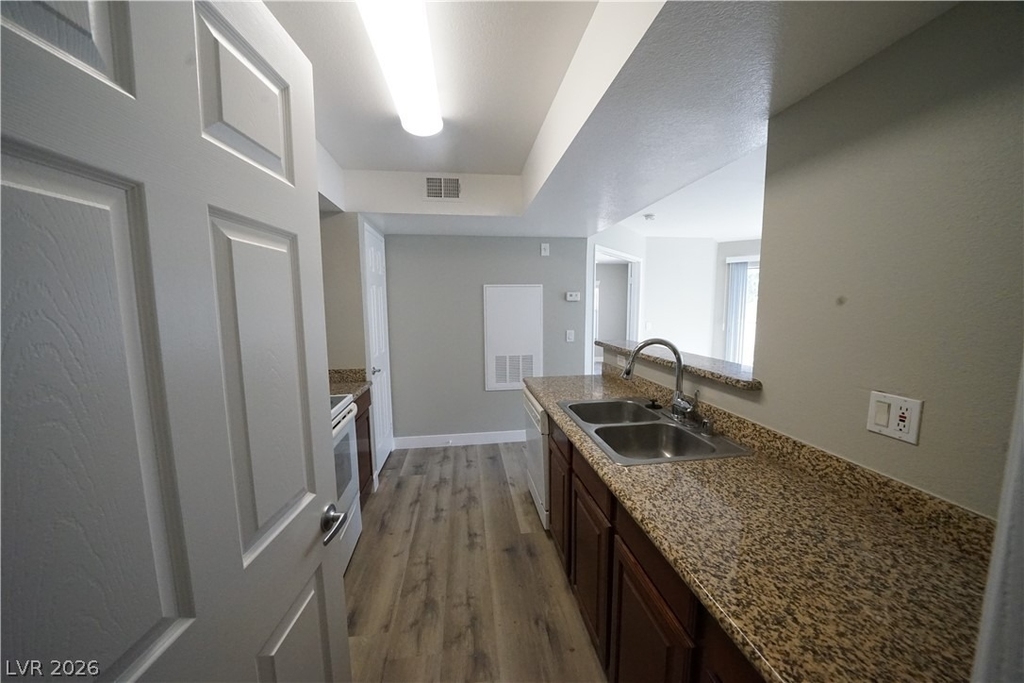 6800 E Lake Mead Boulevard - Photo 17