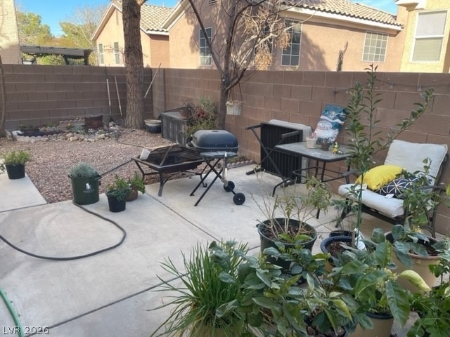 1304 Paraiso Street - Photo 2