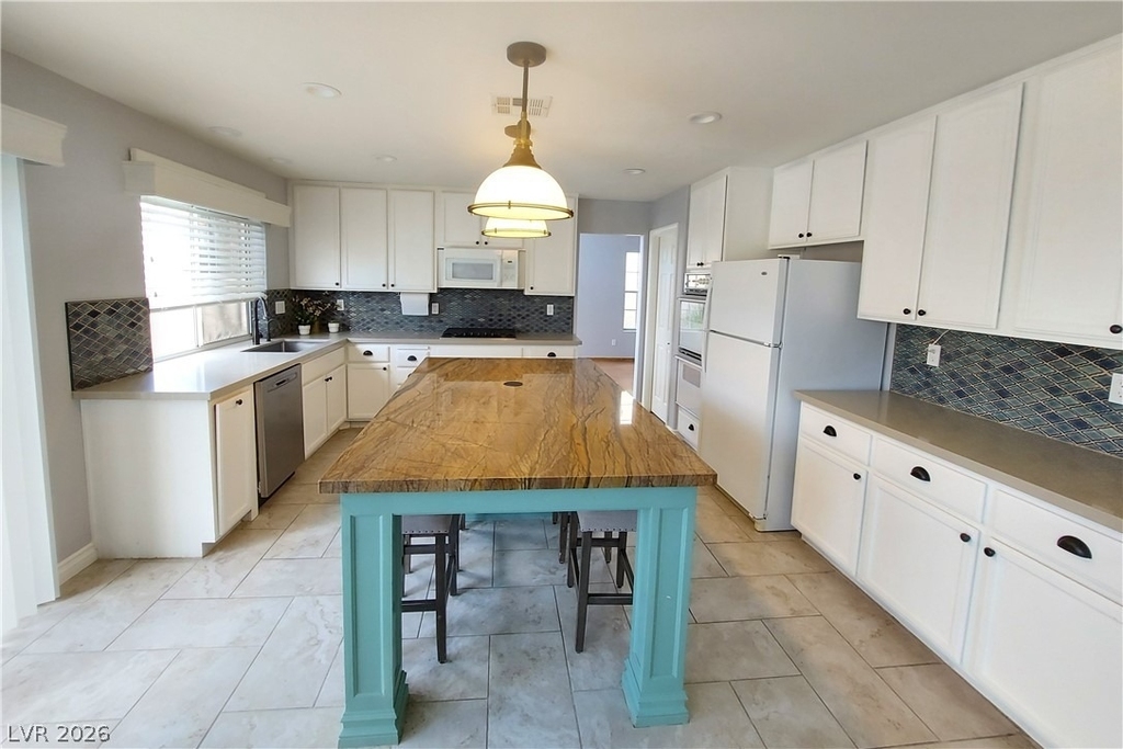8272 Tibana Way - Photo 9