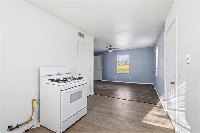 916 8th Street Nw - Photo 16