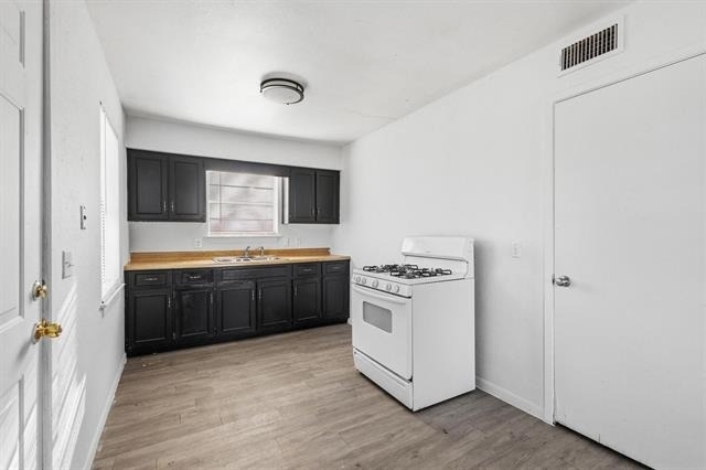 916 8th Street Nw - Photo 13