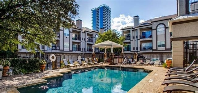 2201 Wolf Street - Photo 1