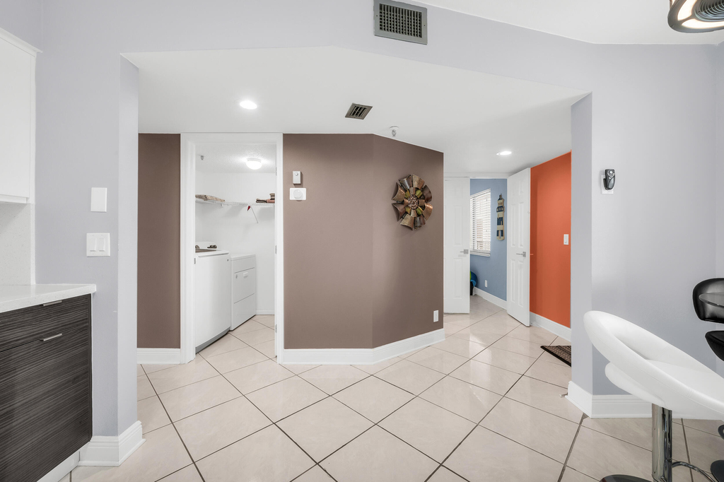 14475 Strathmore Lane - Photo 3