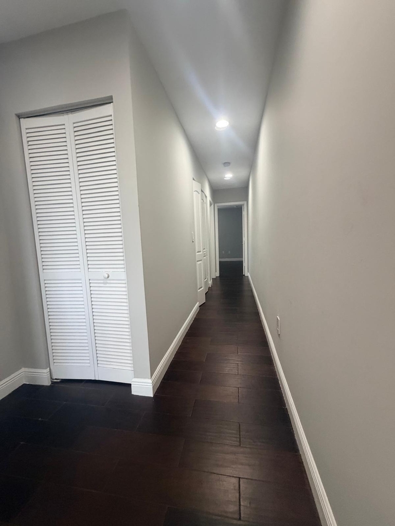 7644 Foxcroft Lane - Photo 12