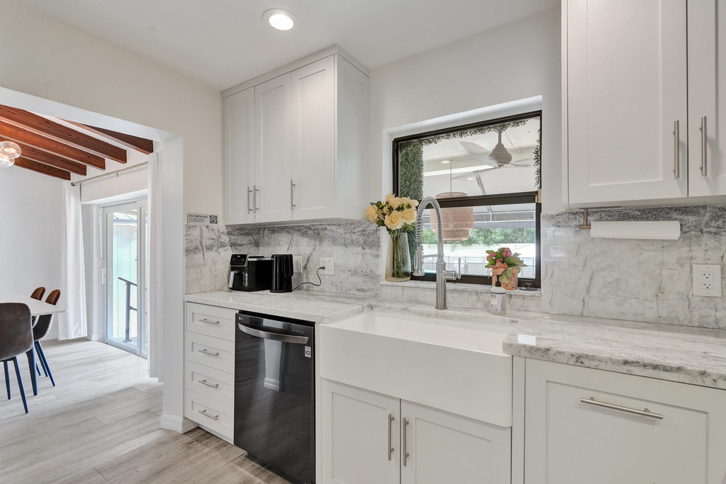 1606 Se 1st Street - Photo 19