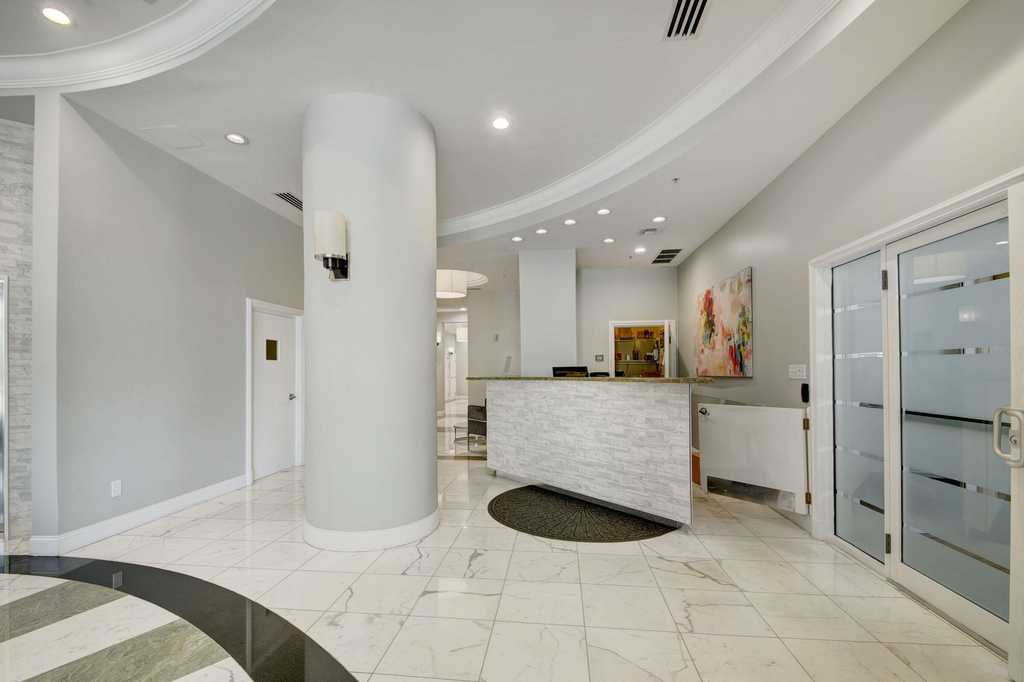 600 S Dixie Highway - Photo 27