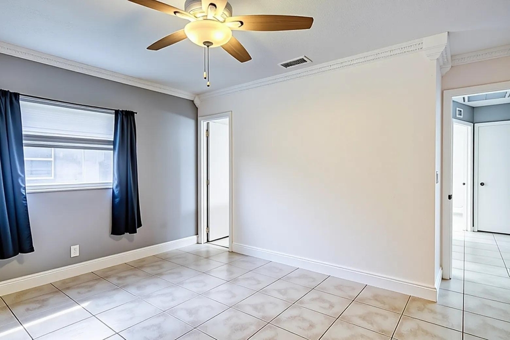 3929 Kenas Street - Photo 5