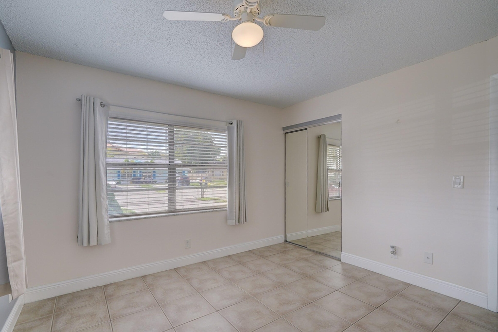 3929 Kenas Street - Photo 8