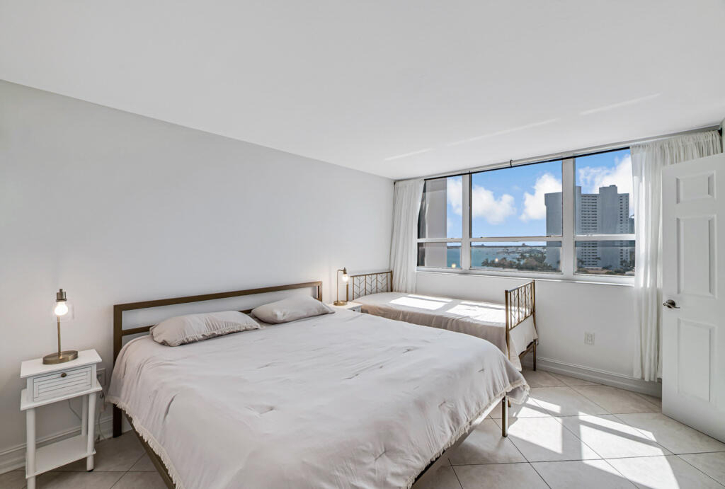 5600 N Flagler Drive - Photo 13
