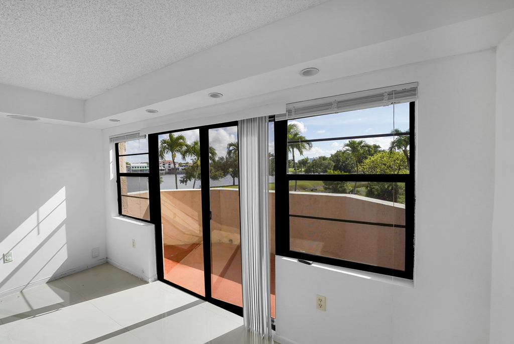 6654 Villa Sonrisa Drive - Photo 35