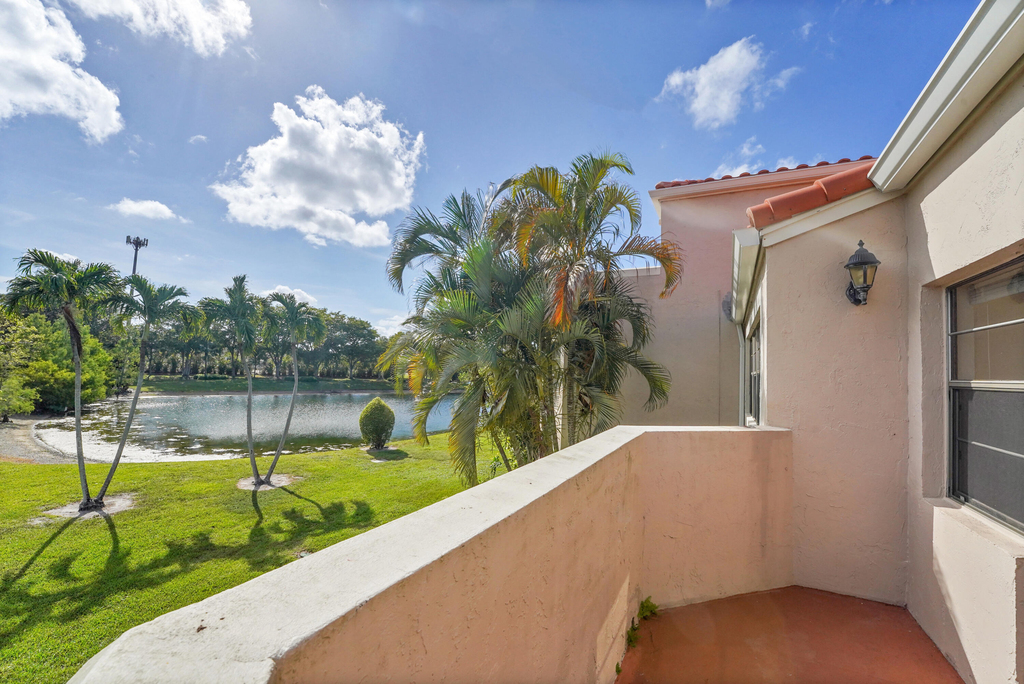 6654 Villa Sonrisa Drive - Photo 24