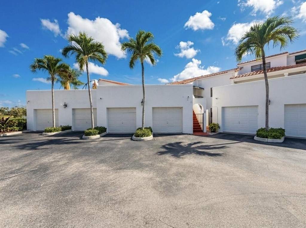 6654 Villa Sonrisa Drive - Photo 15