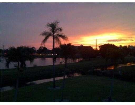 6654 Villa Sonrisa Drive - Photo 2
