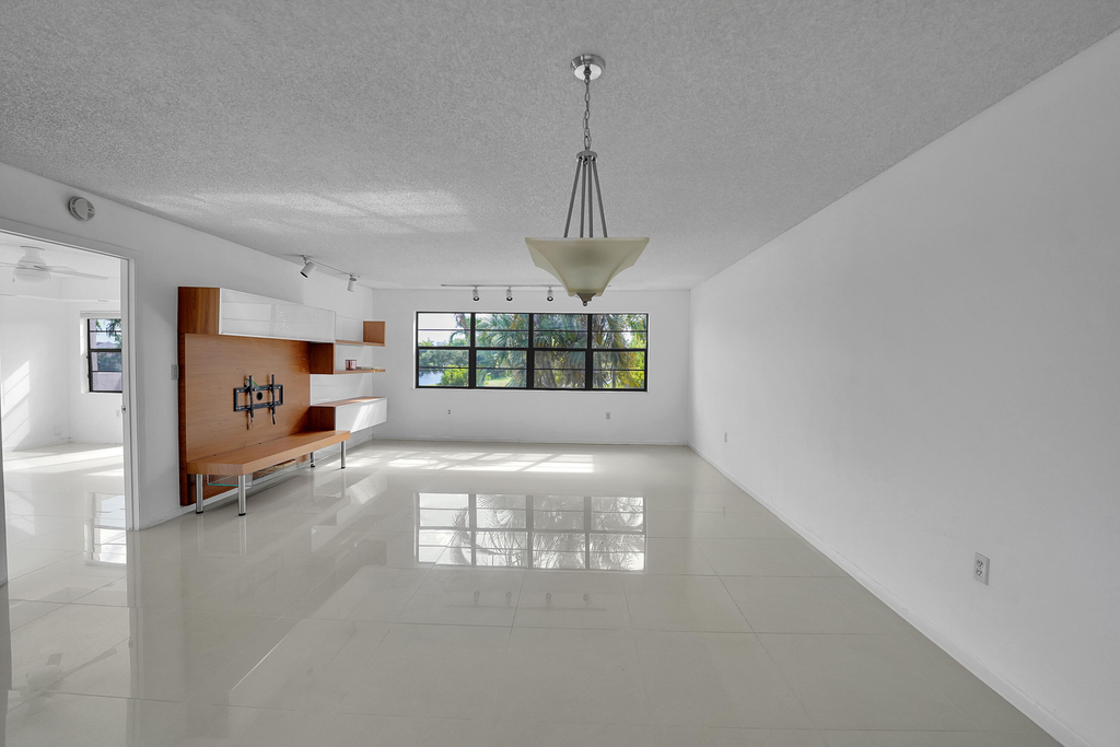 6654 Villa Sonrisa Drive - Photo 42