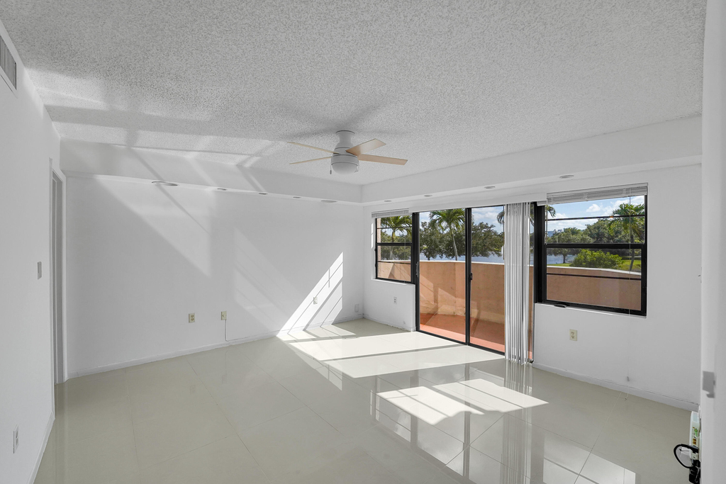 6654 Villa Sonrisa Drive - Photo 33