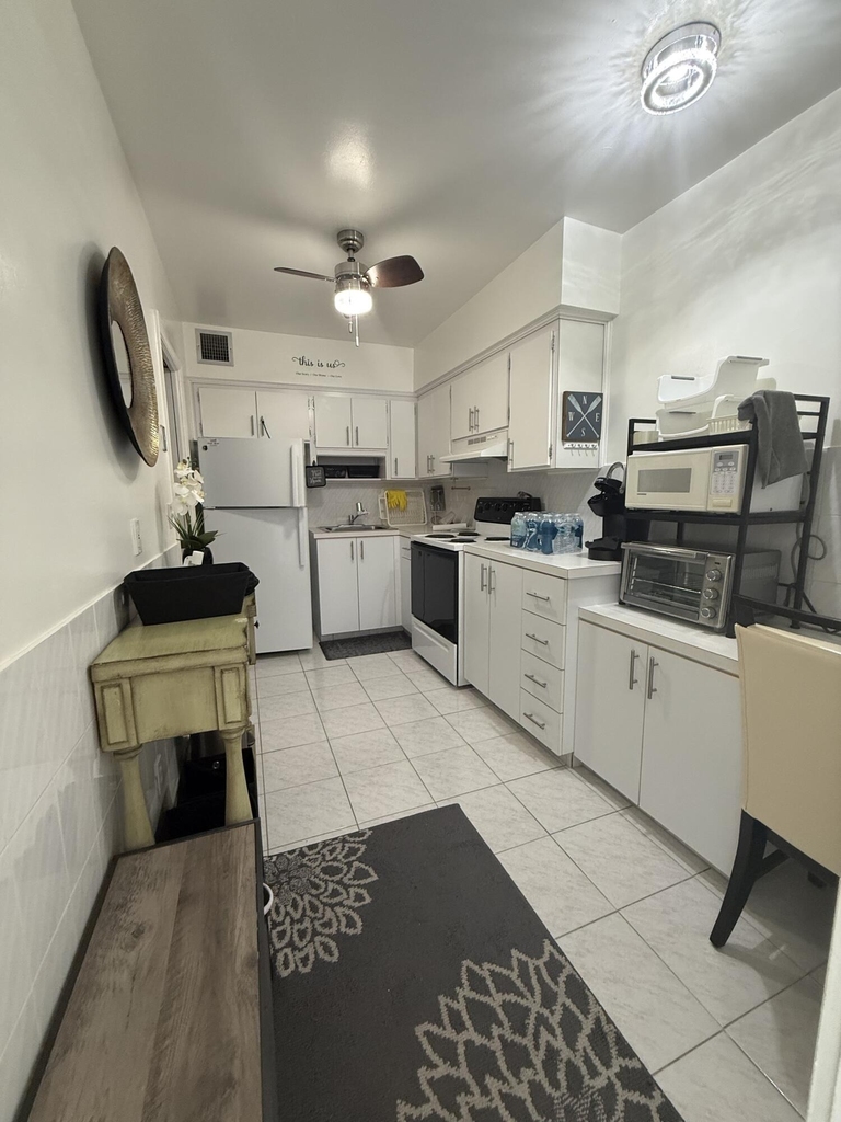 1150 Atlantic Shores Boulevard - Photo 3