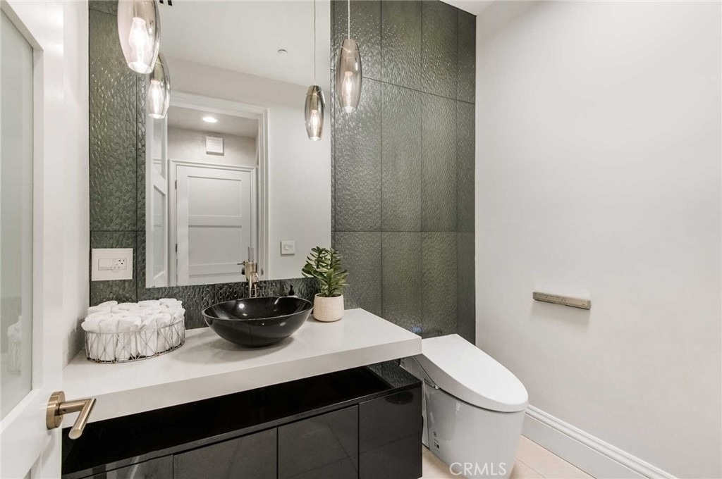 1756 Clear View Drive - Photo 26