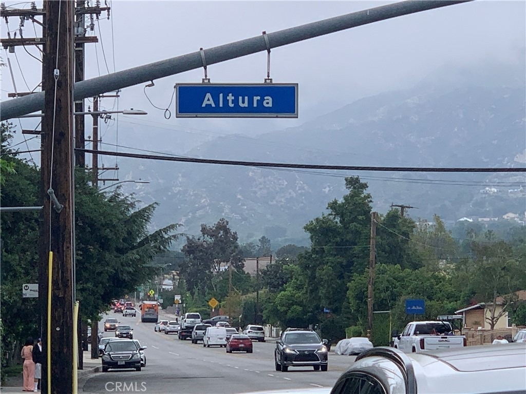 3220 Altura - Photo 28