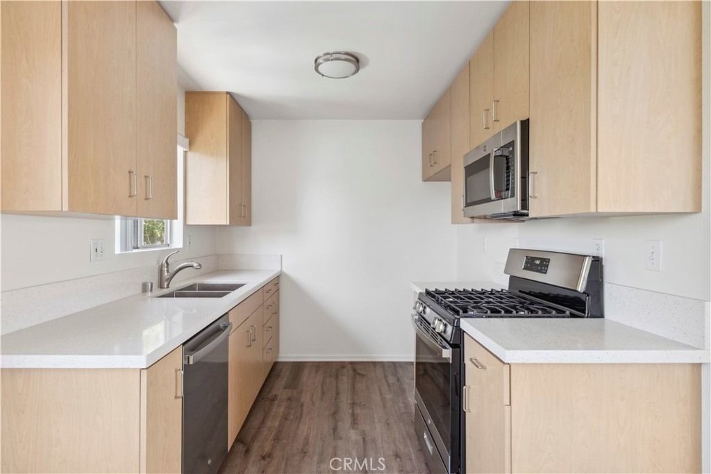 375 Woodland Pl - Photo 8
