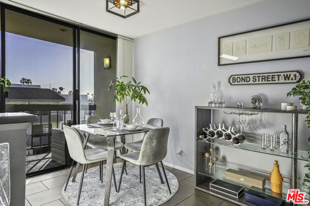 7320 Hawthorn Avenue - Photo 1