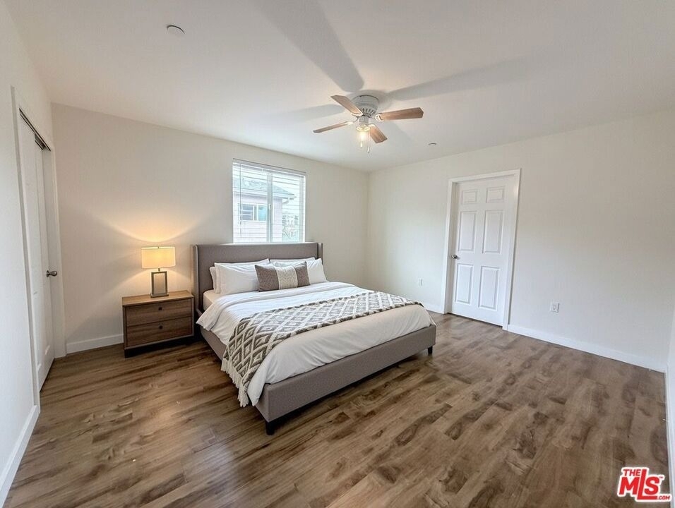 1254 W 37th Drive - Photo 4