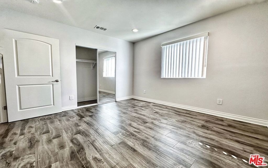 4829 W 17th Street - Photo 3