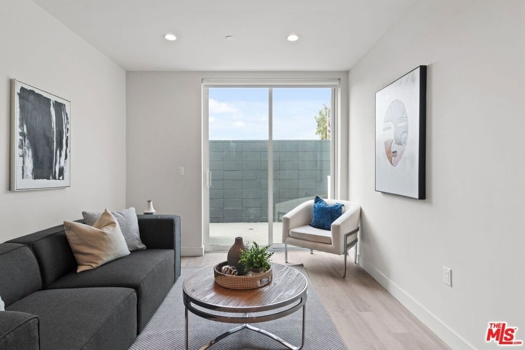 132 Rosemont Avenue - Photo 13