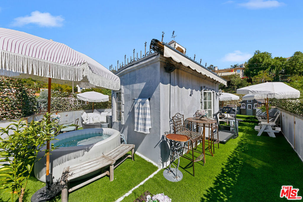 2851 Seabreeze Drive - Photo 46