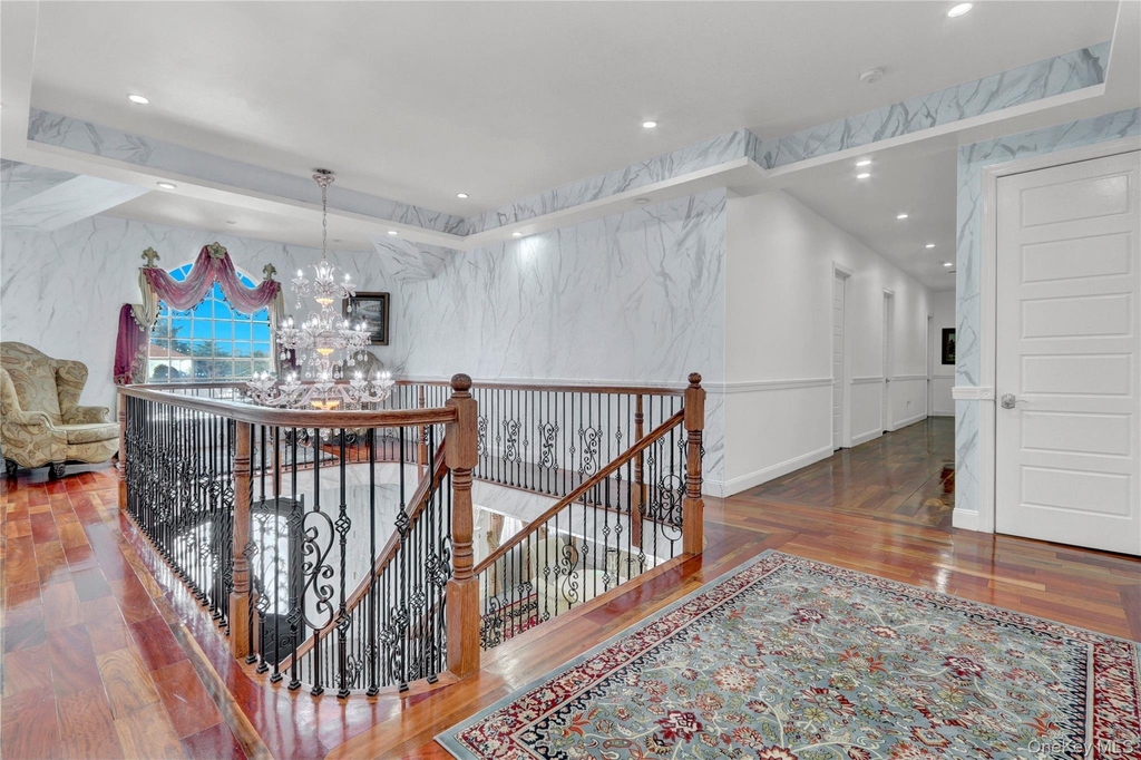 120 Majestic Drive - Photo 18