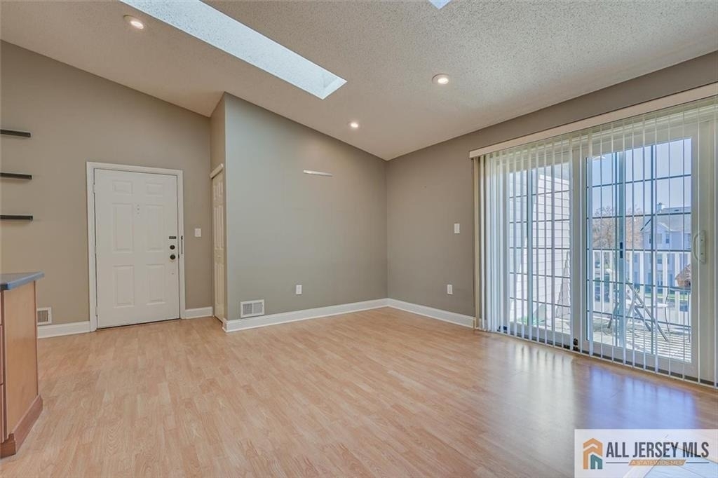 268 Kempsey Drive - Photo 5