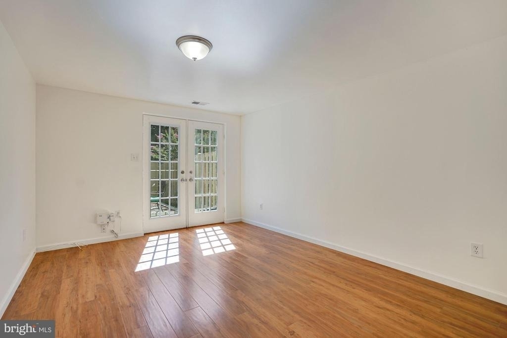6356 Shaundale Drive - Photo 21