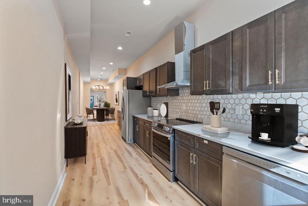 919 Stiles Street - Photo 6