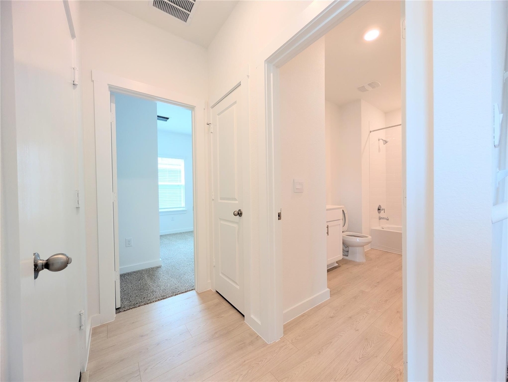 9400 Oxbow Strap Dr - Photo 6