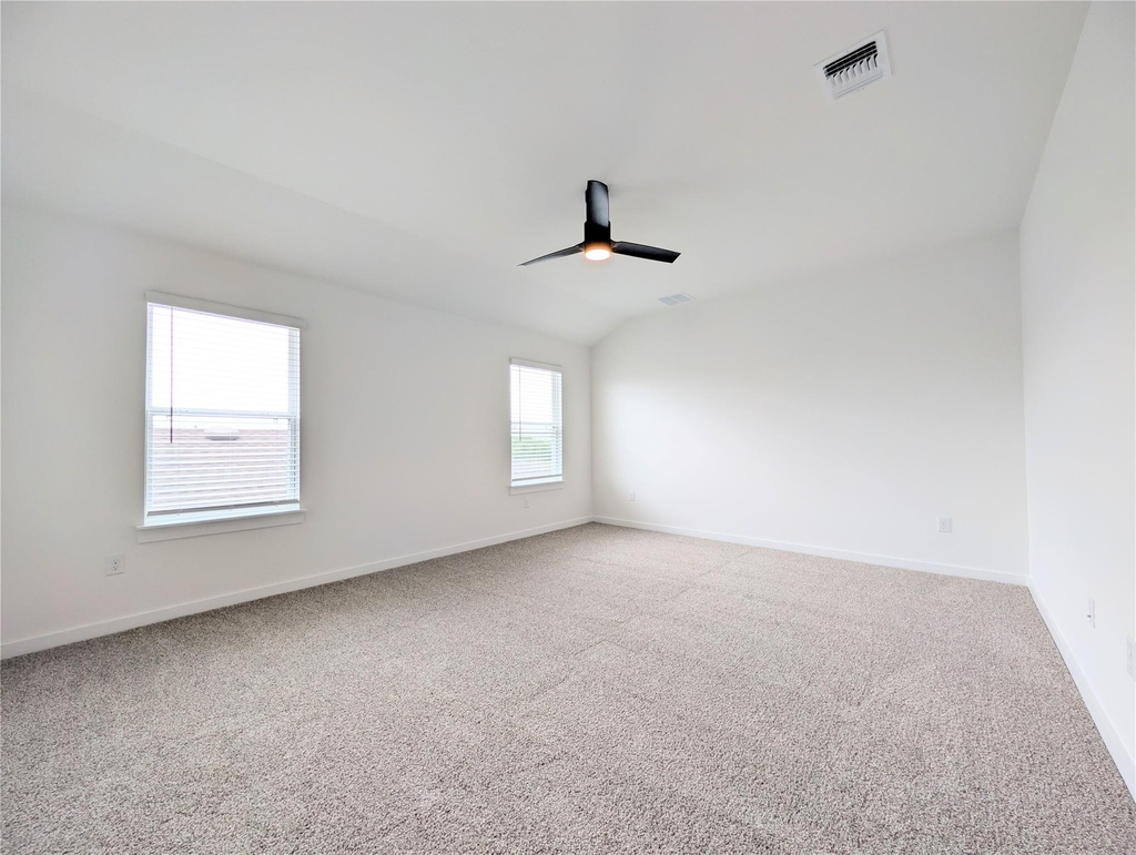 9400 Oxbow Strap Dr - Photo 22