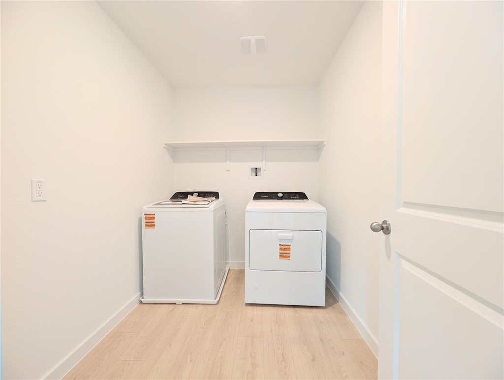 9400 Oxbow Strap Dr - Photo 17