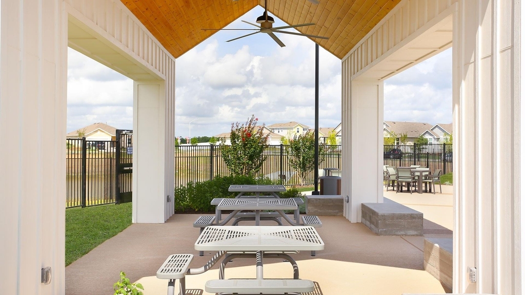 164 Fabion St - Photo 31