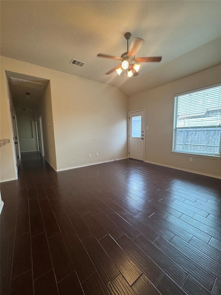 1112 Brendon Lee Ln - Photo 6