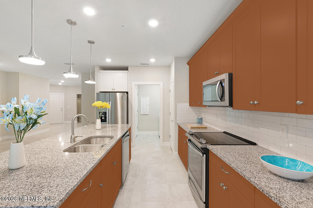 443 Orchard Pass Avenue - Photo 4