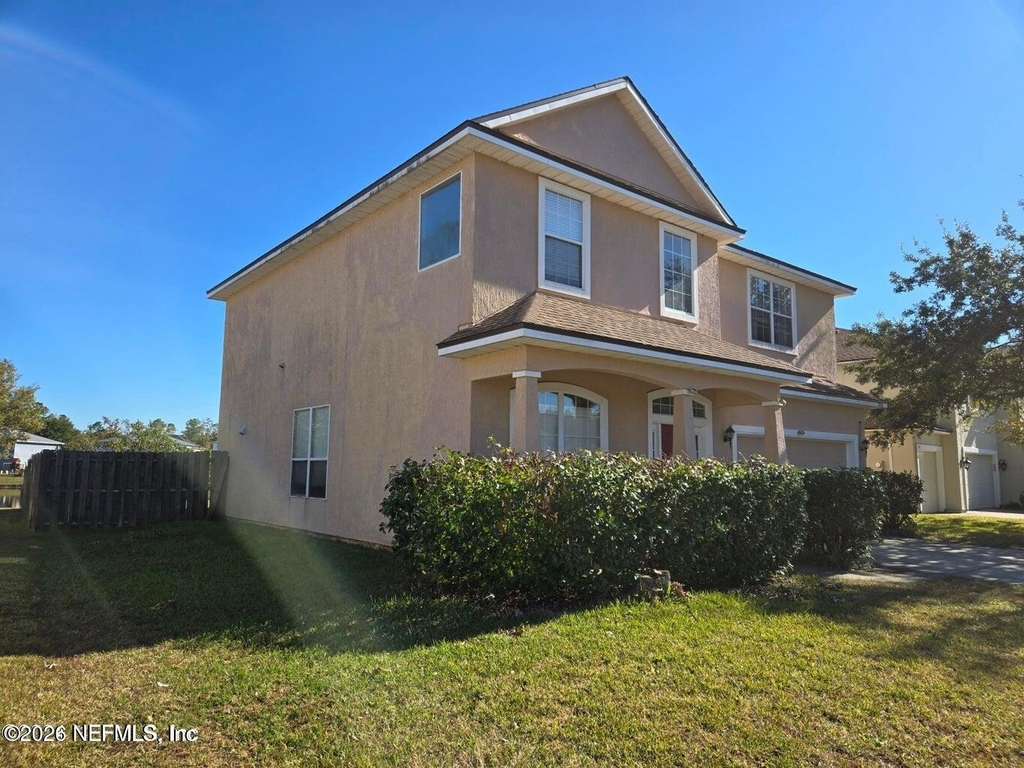1541 Harvest Cove Drive - Photo 1